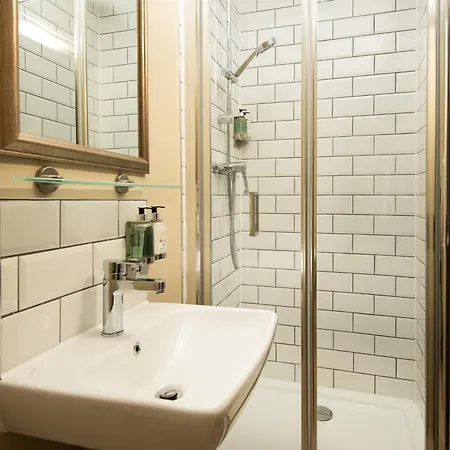 The - The Collection Group Inn 3*