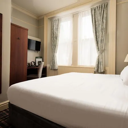 The - The Collection Group Inn 3*