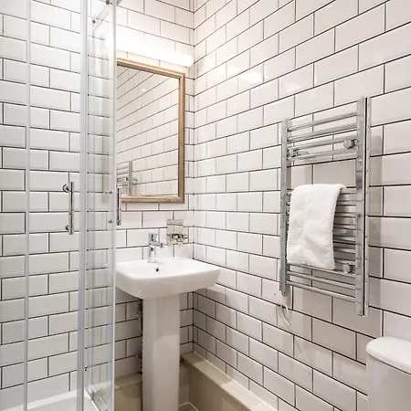 Värdshus The - The Collection Group