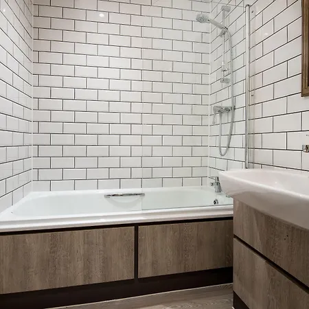 The - The Collection Group 3* Ambleside