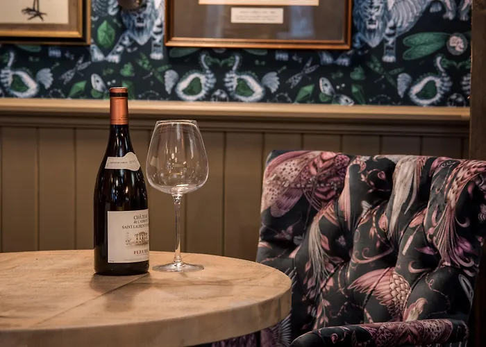 Inn The - The Collection Group 3*